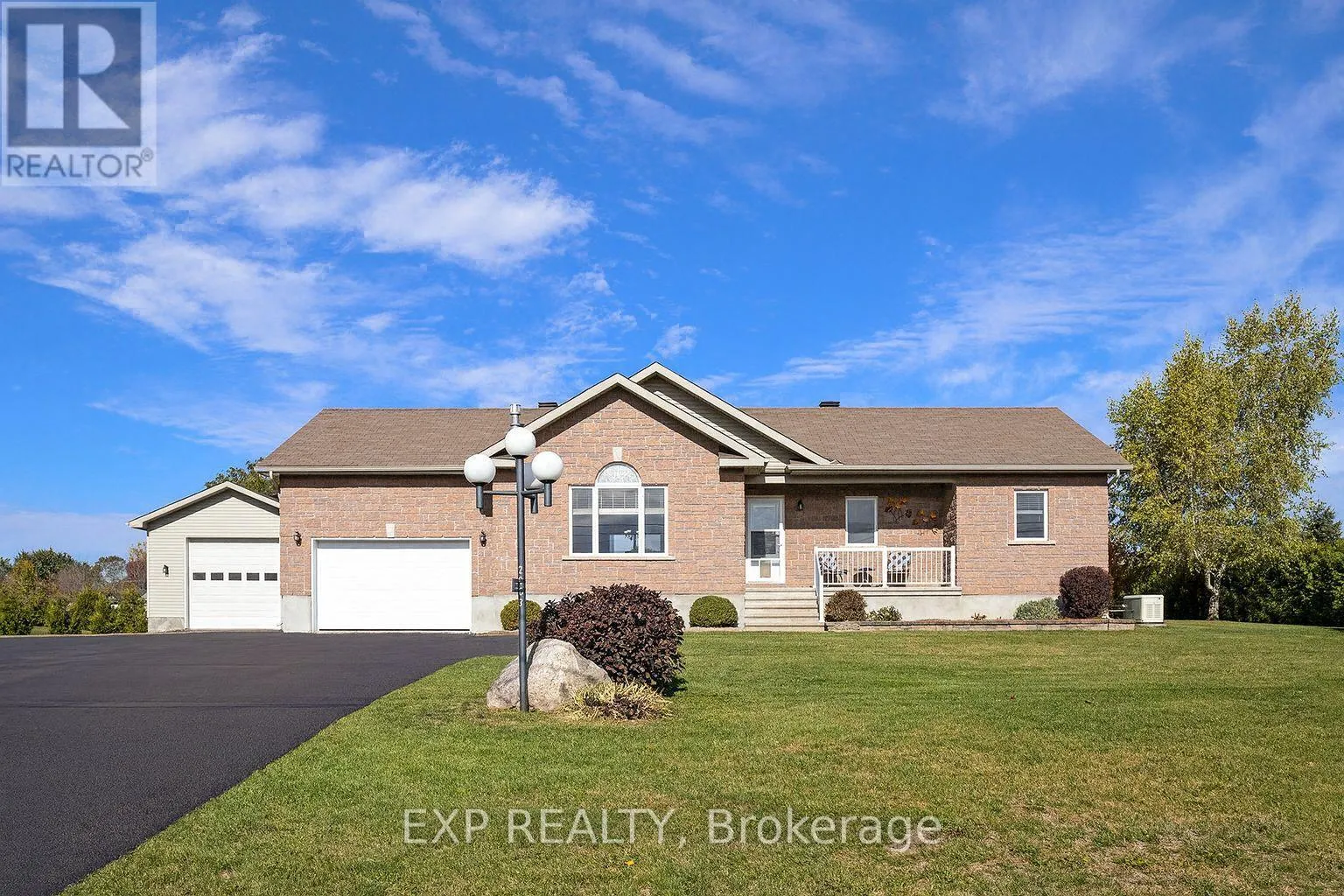 House for rent: 2003 Farisita Drive, Ottawa, Ontario K0A 3H0