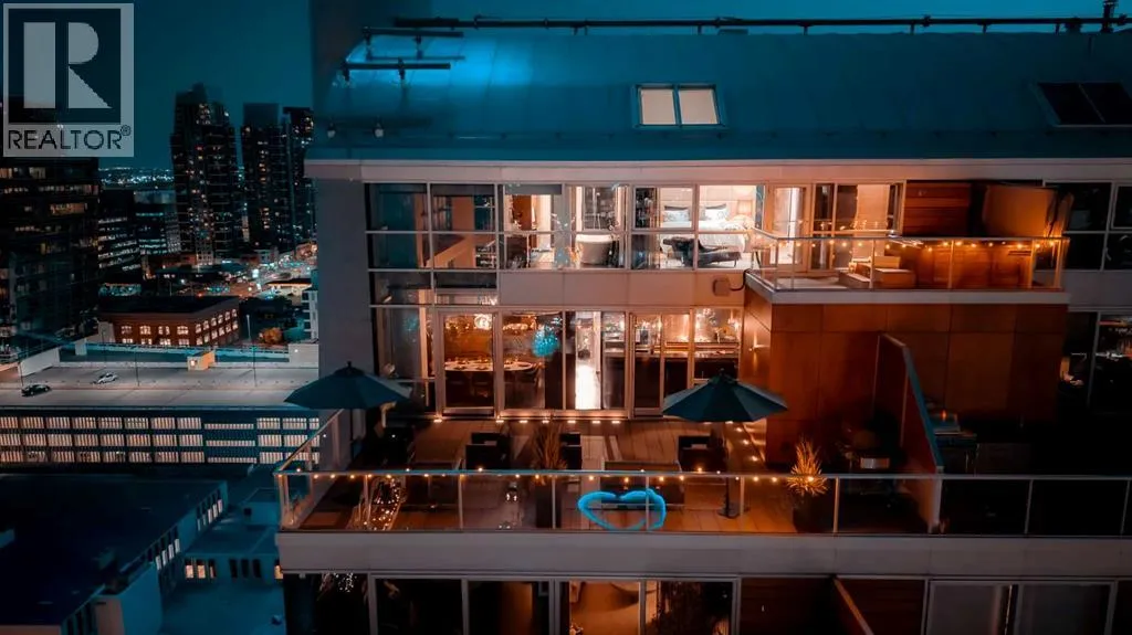 Apartment for rent: 2004, 108 9th Avenue Sw, Calgary, Alberta T2P 0S9