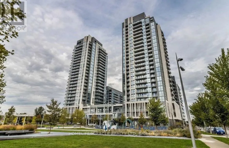 Apartment for rent: 2004 - 17 Zorra Street, Toronto, Ontario M9Z 4Z6