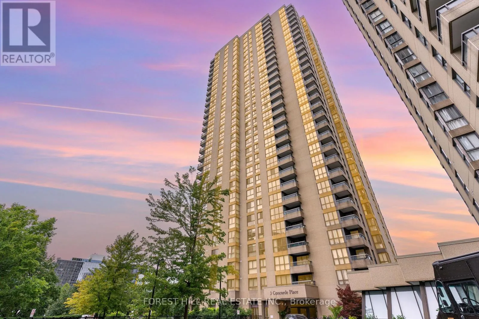 Apartment for rent: 2004 - 3 Concorde Place, Toronto, Ontario M3C 3K7