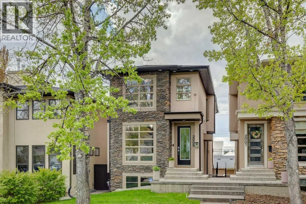 House for rent: 2005 32 Avenue Sw, Calgary, Alberta T2T 1W7