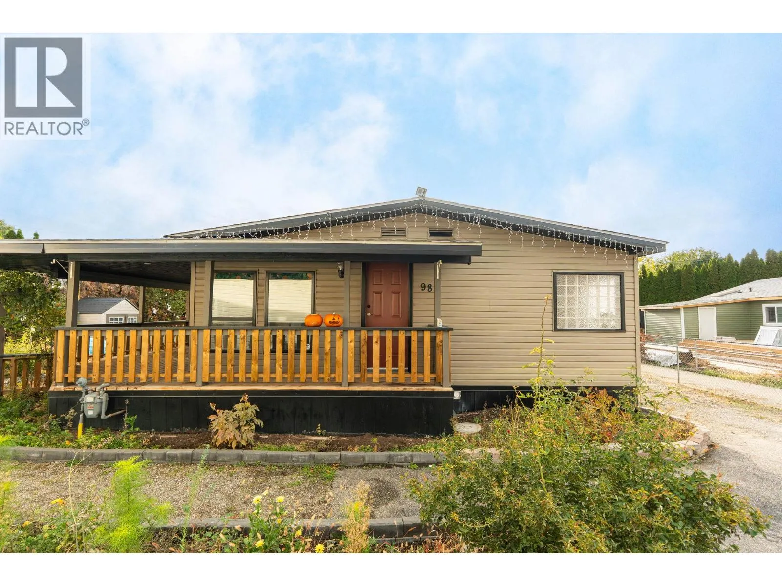 Manufactured Home for rent: 2005 Boucherie Road Unit# 98, Westbank, British Columbia V4T 1R4