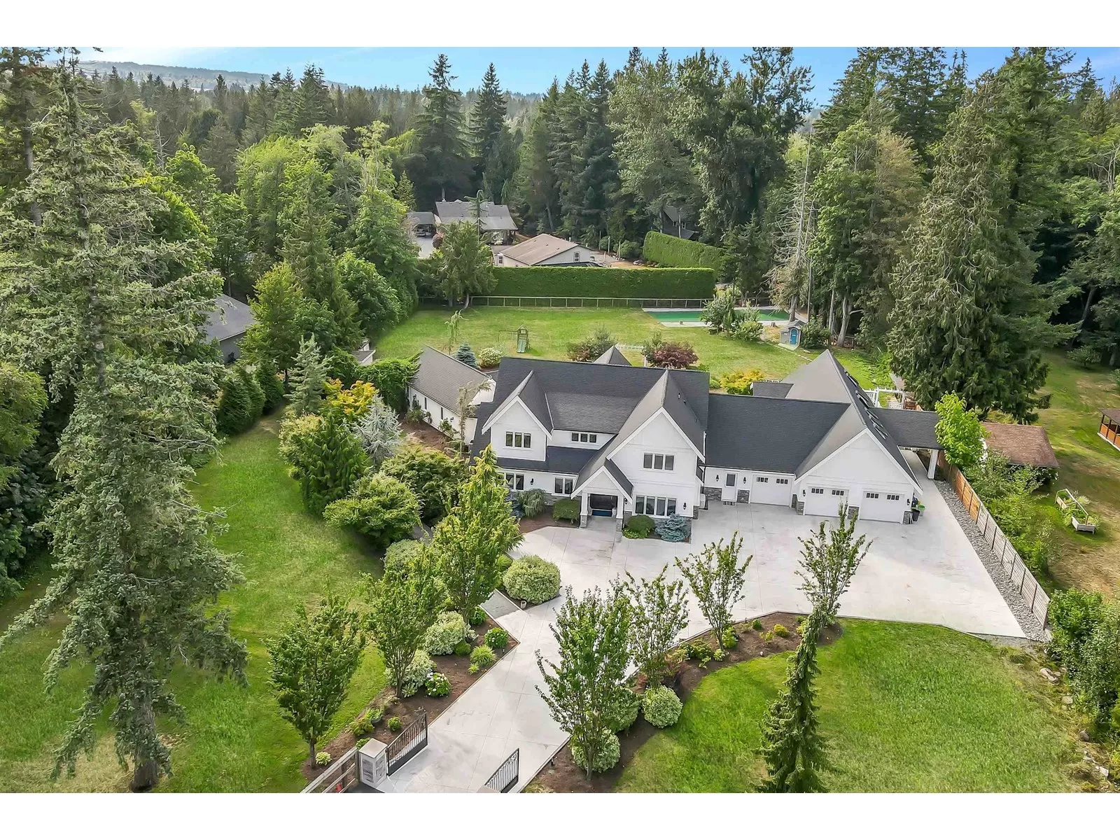 House for rent: 20053 Fernridge Crescent, Langley, British Columbia V2Z 1X5