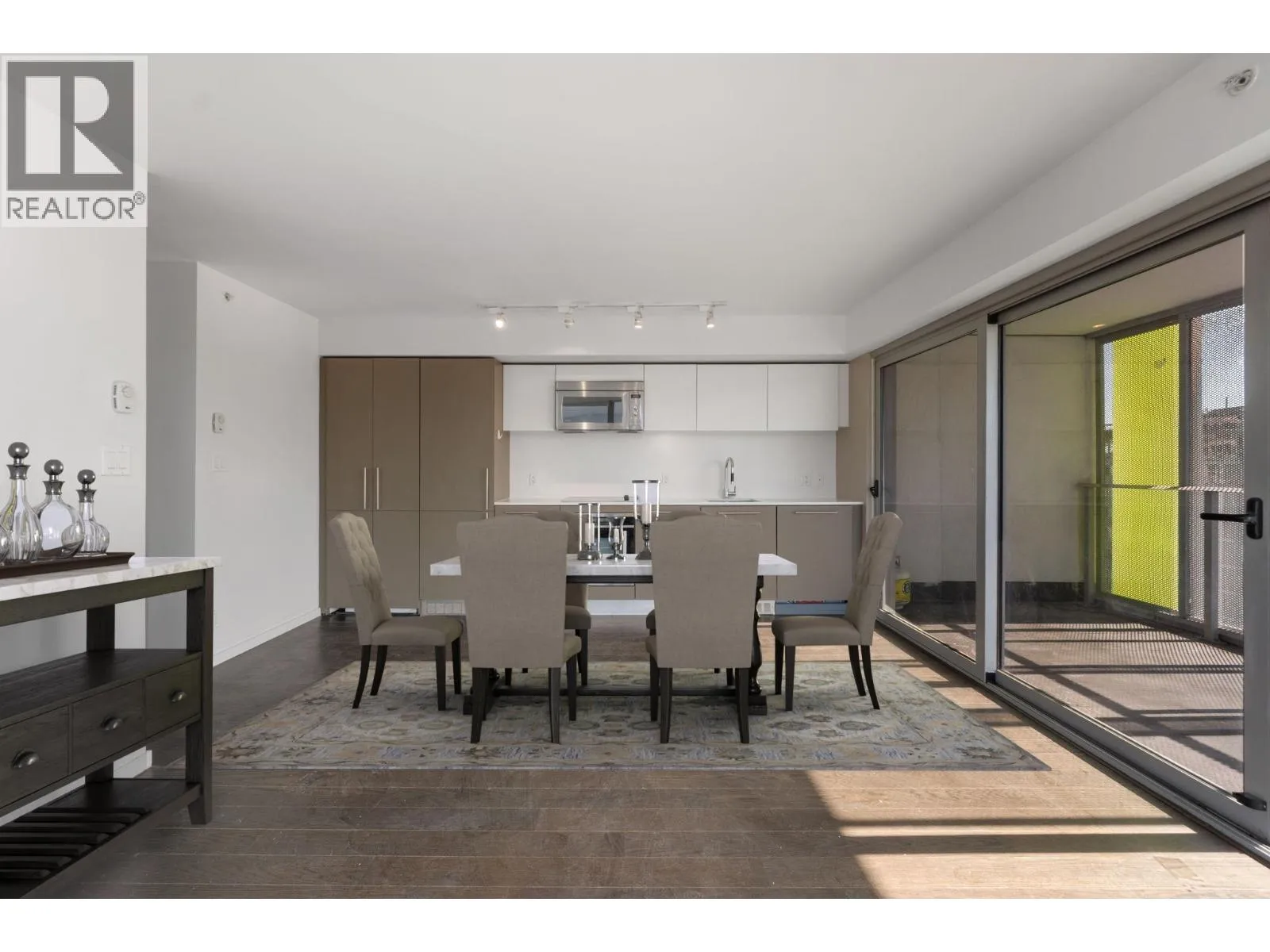 Apartment for rent: 2007 999 Seymour Street, Vancouver, British Columbia V6B 0M5