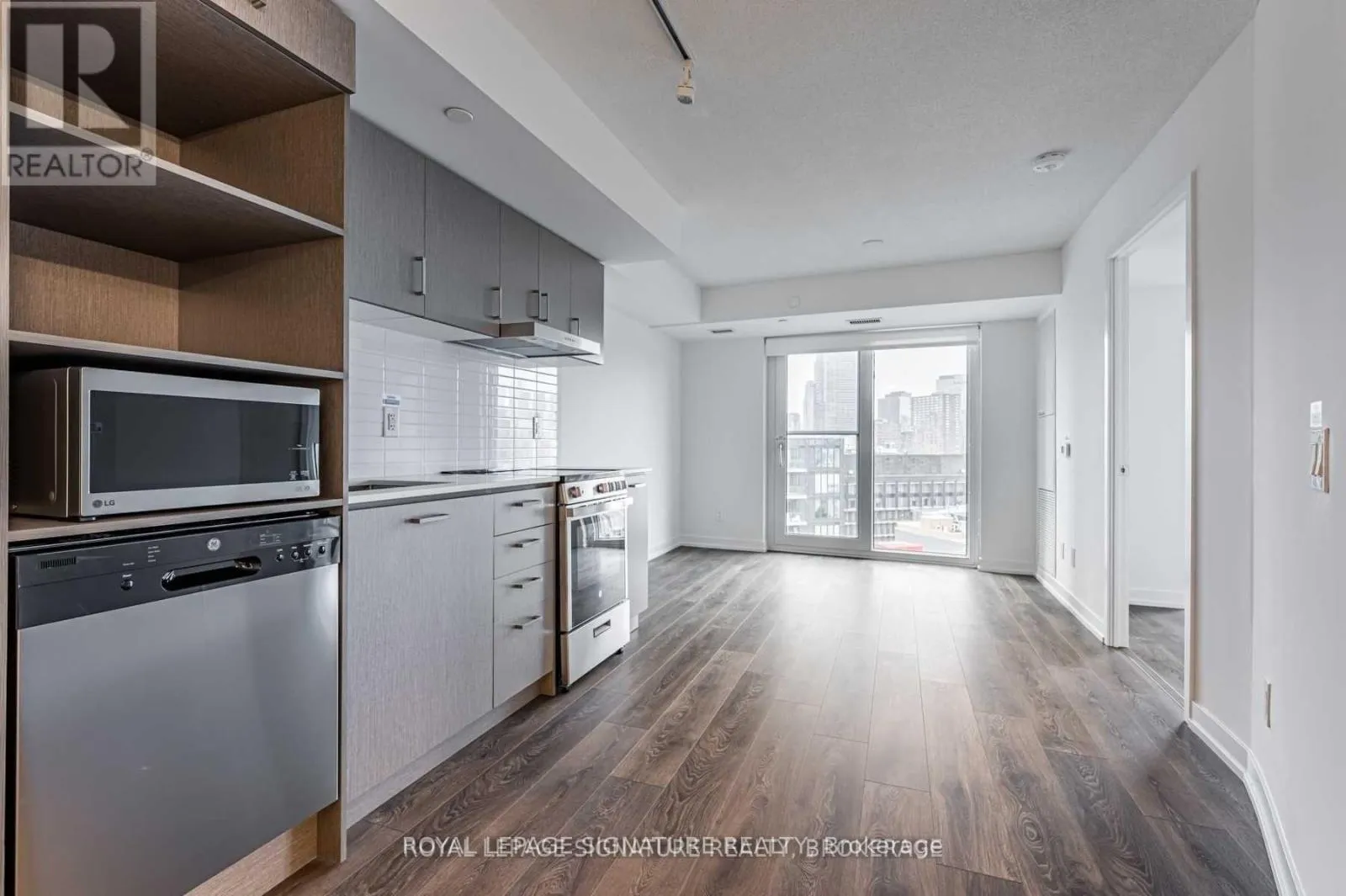 Apartment for rent: 2008 - 219 Dundas Street E, Toronto, Ontario M5A 0V1