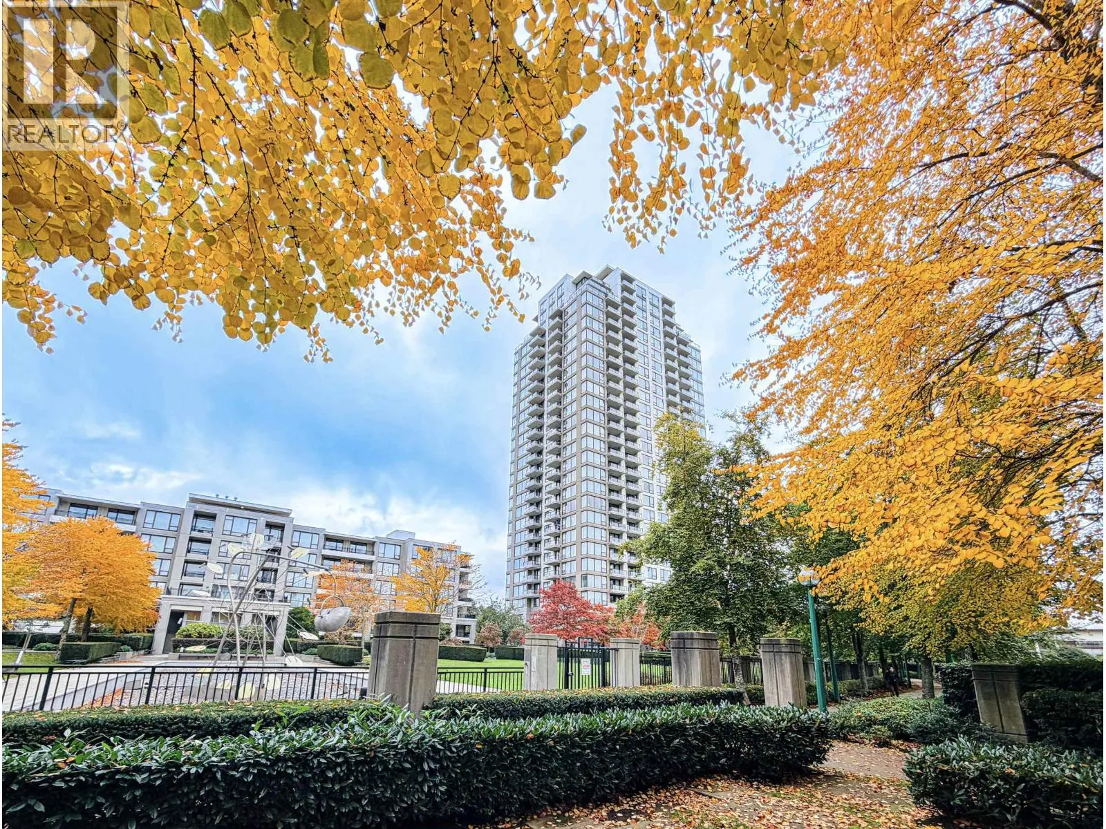 Apartment for rent: 2008 7178 Collier Street, Burnaby, British Columbia V5E 4N7