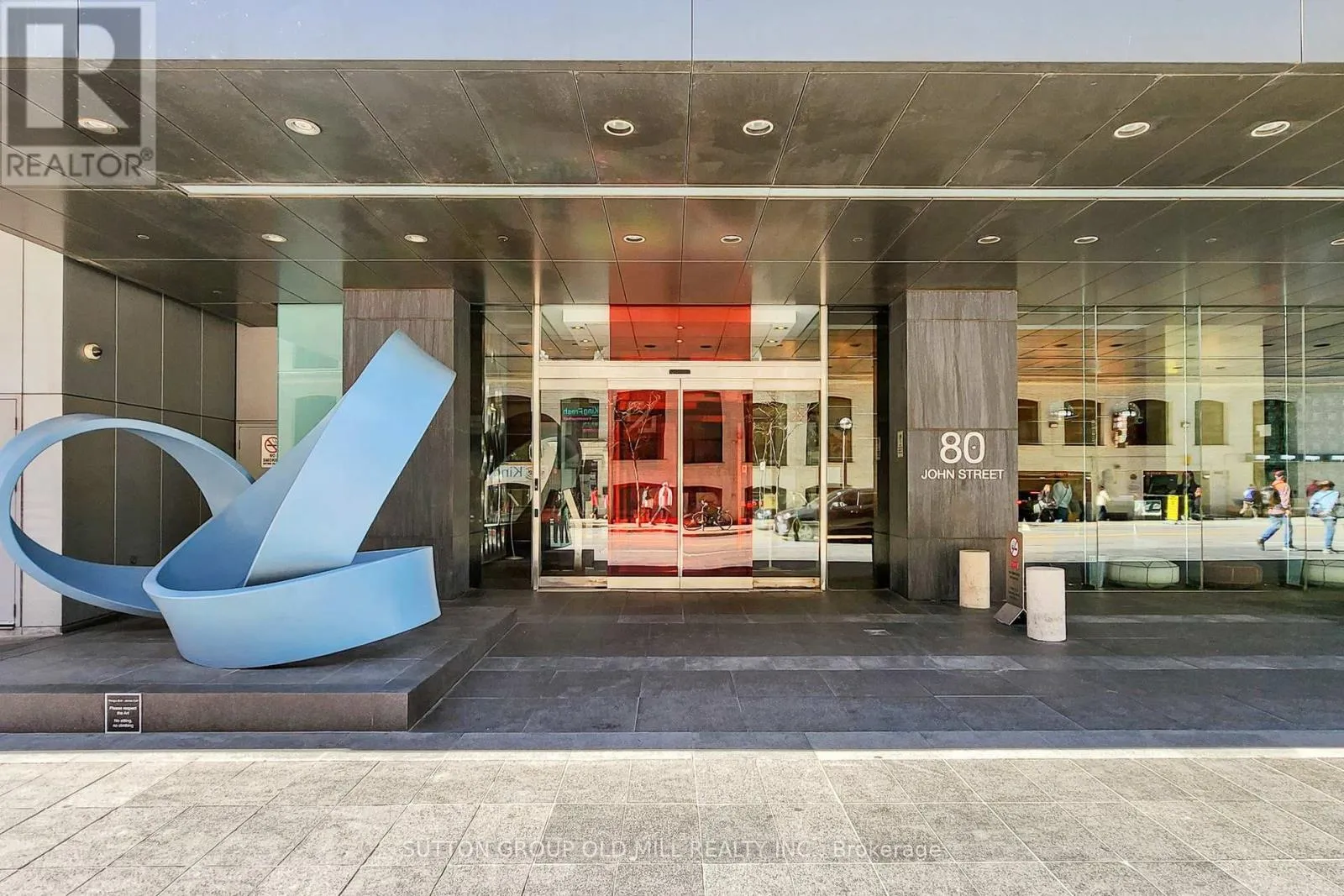 Apartment for rent: 2009 - 80 John Street, Toronto, Ontario M5V 3X4