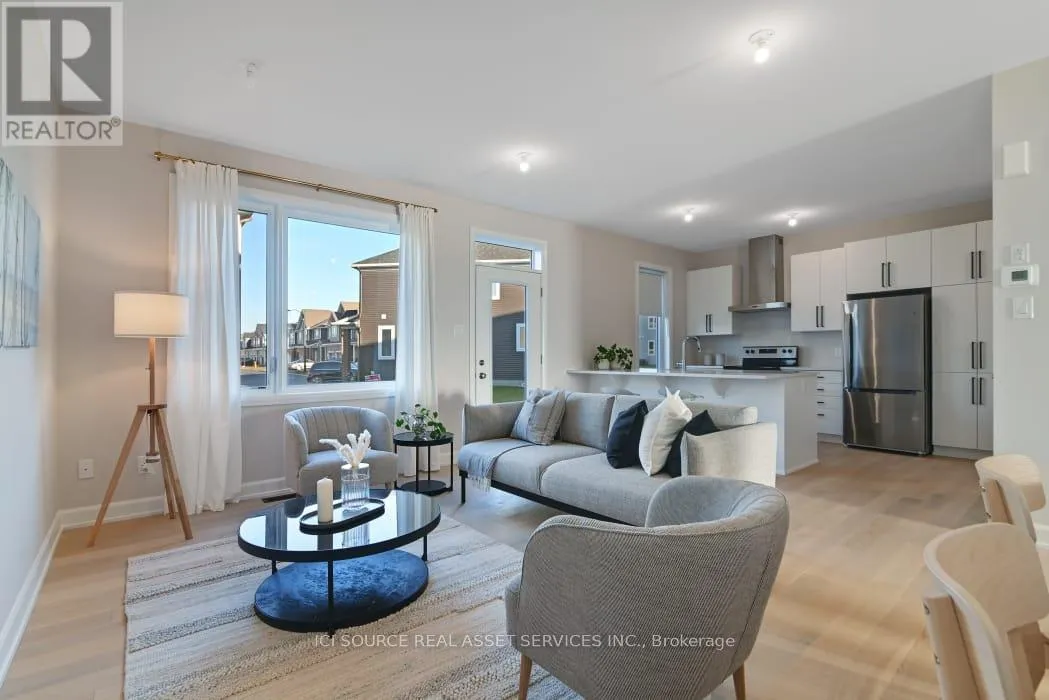 Row / Townhouse for rent: 2009 Elevation Road, Ottawa, Ontario K2J 6C6