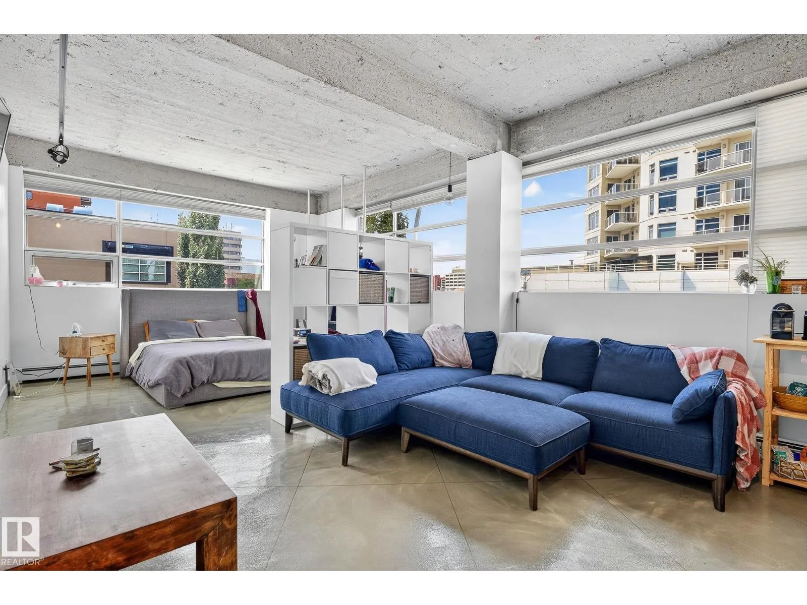 Apartment for rent: #201 10355 105 St Nw, Edmonton, Alberta T5J 1E8