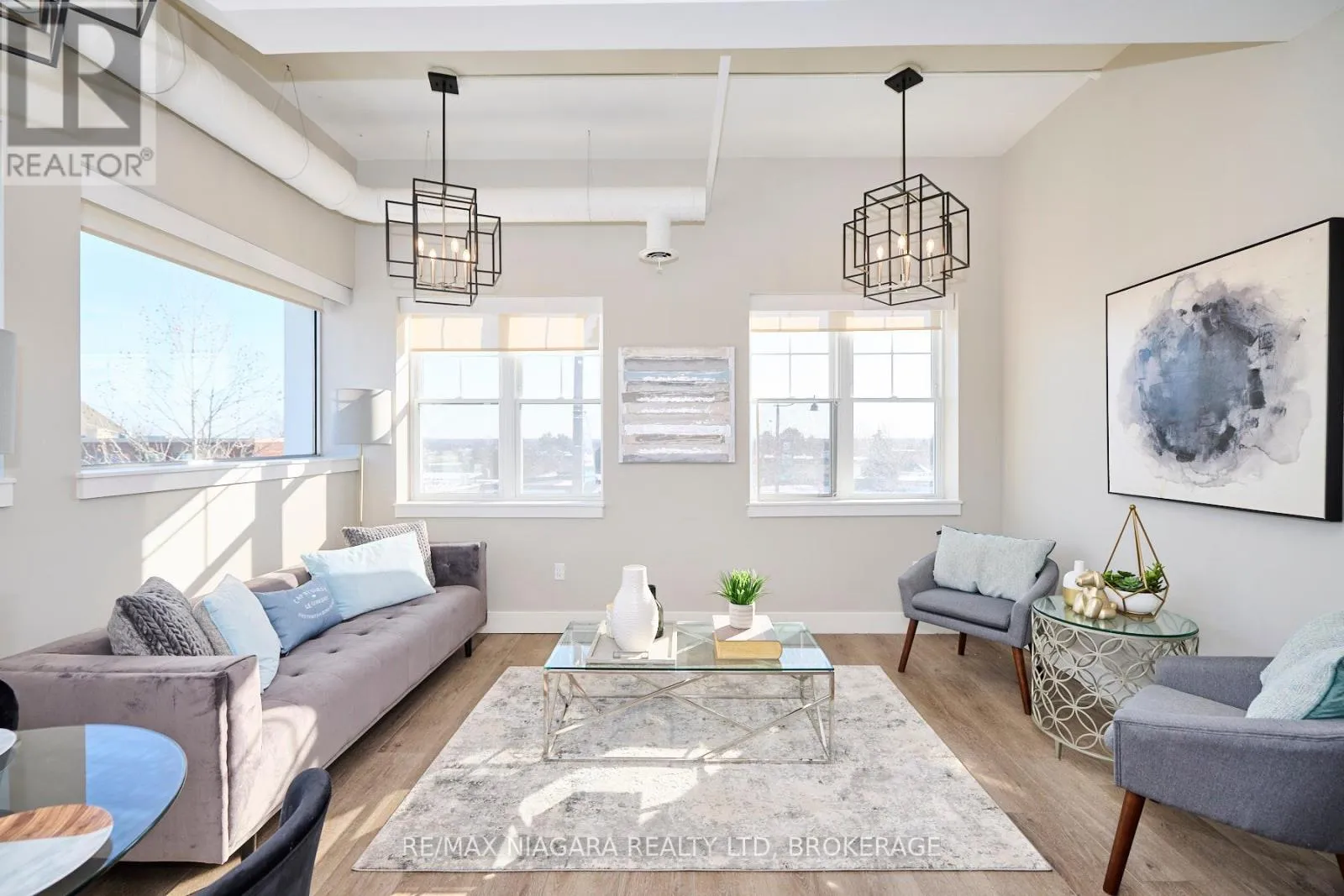 Other for rent: 201 - 1440 Pelham Street, Pelham, Ontario L0S 1E0