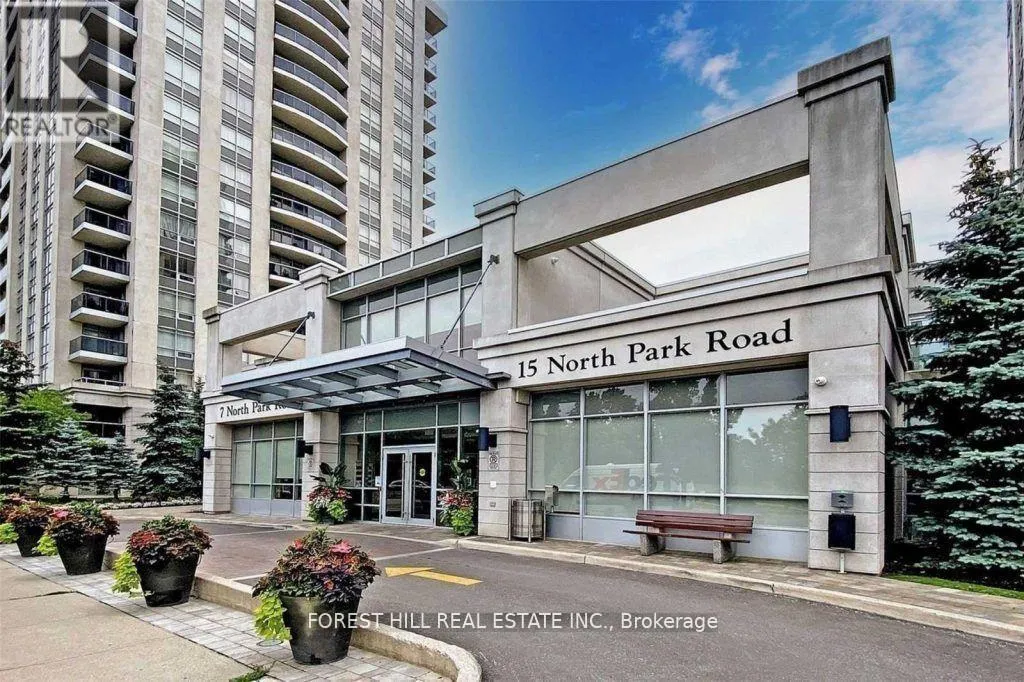 Apartment for rent: 201 - 15 North Park Road, Vaughan, Ontario L4J 0A1