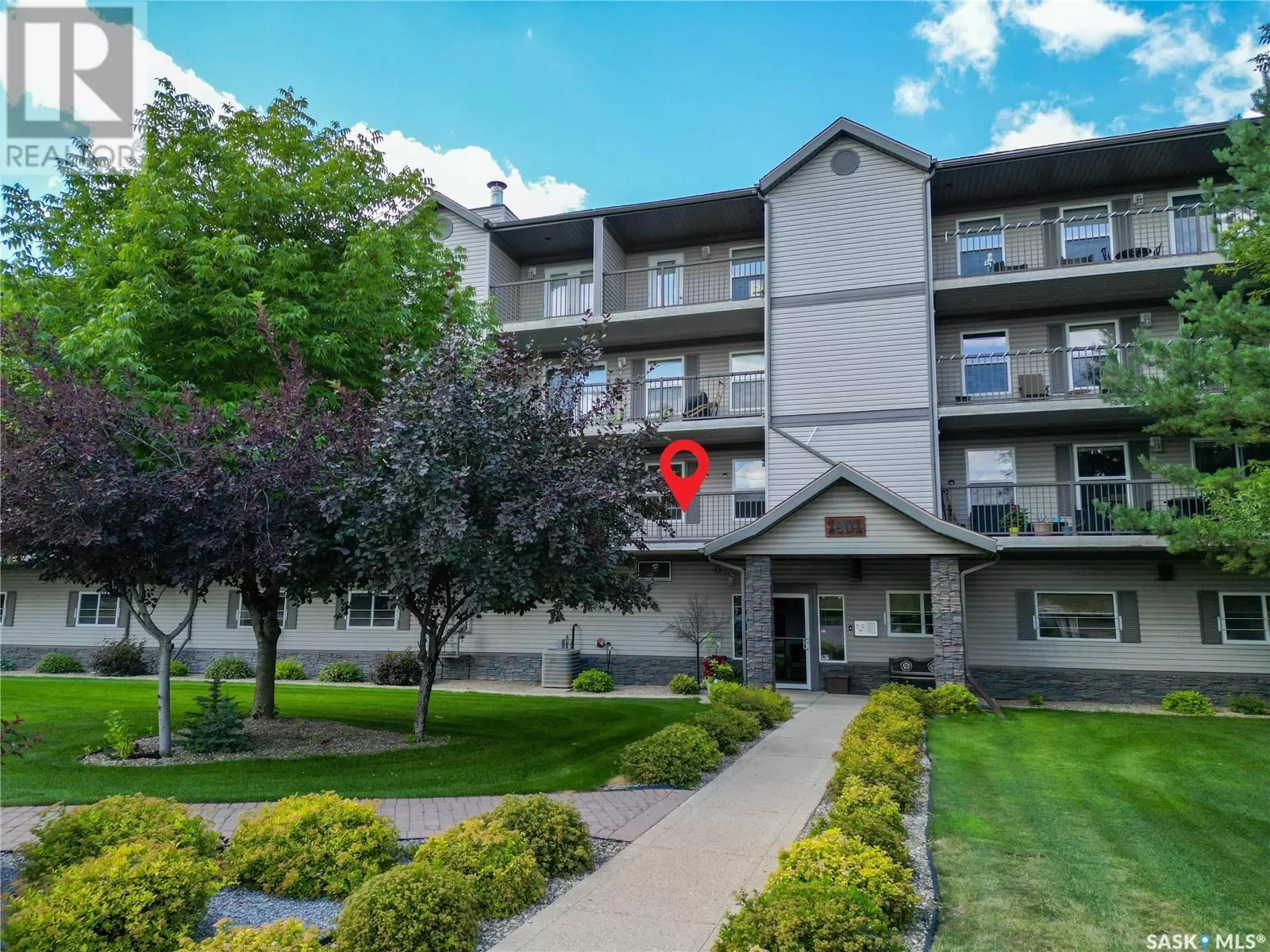 Apartment for rent: 201 1901 1 1/2 Avenue W, Prince Albert, Saskatchewan S6V 5A8