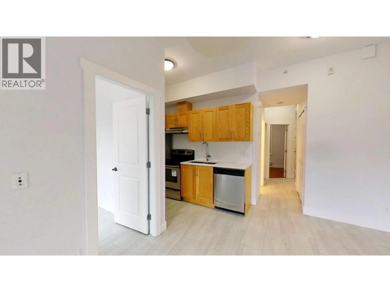 Apartment for rent: 201 191 E 11th Avenue, Vancouver, British Columbia V5T 2C2