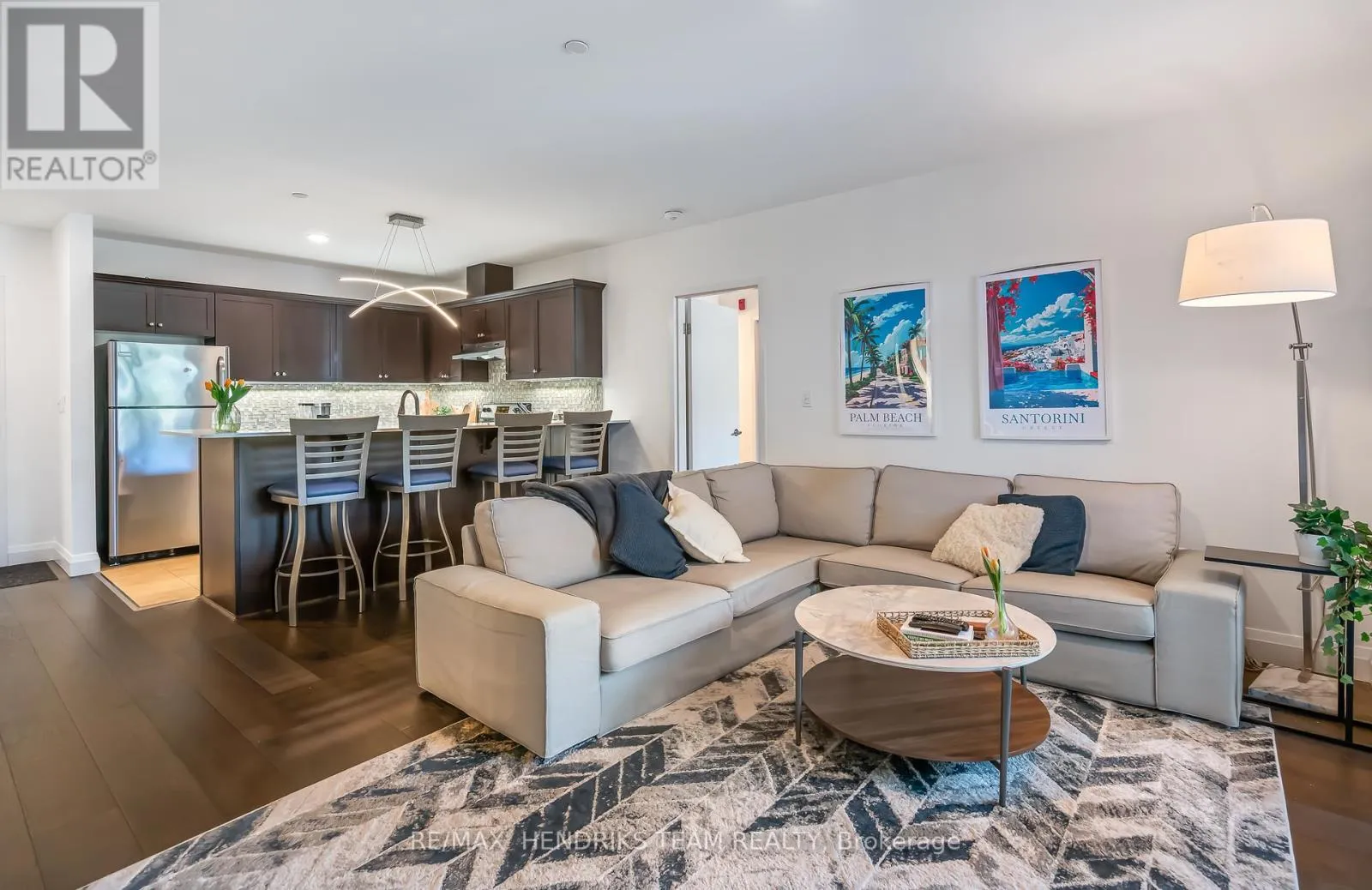 Apartment for rent: 201 - 26 Wellington Street, St. Catharines, Ontario L2R 5P8