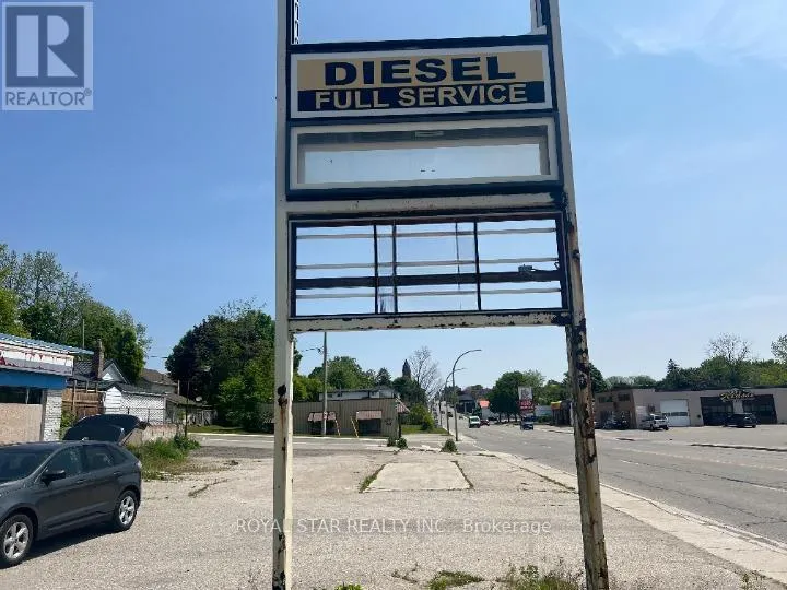 201 Dundas Street, Woodstock, Ontario N4S 1B2