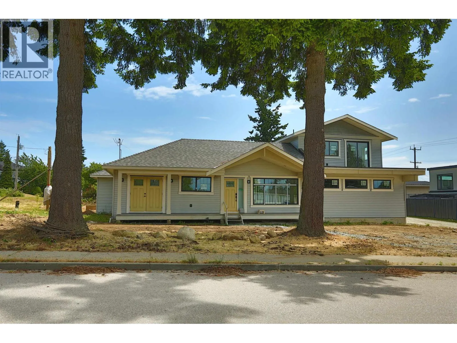 House for rent: 201 Finnigan Street, Coquitlam, British Columbia V3K 5J3