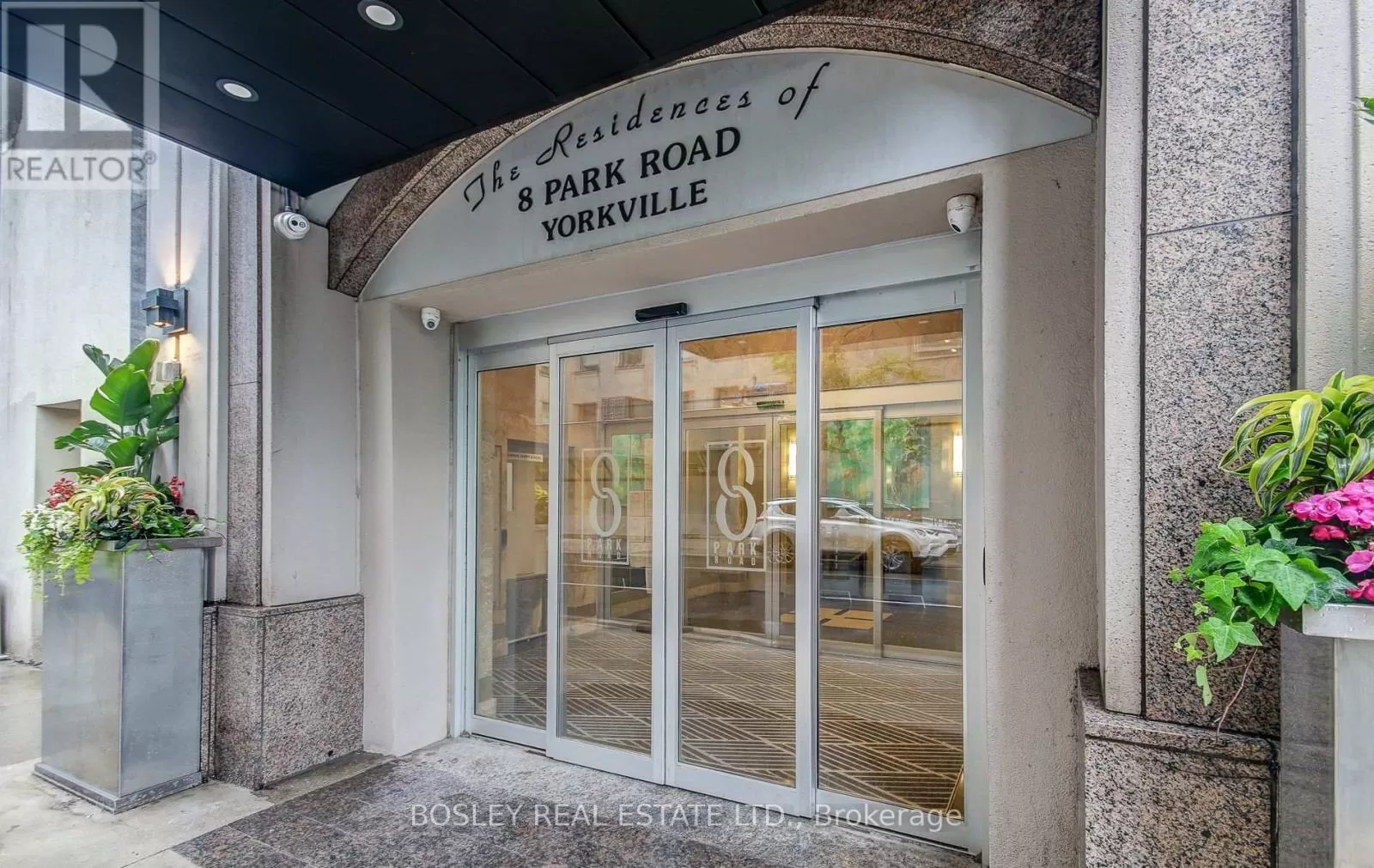 Apartment for rent: 2010 - 8 Park Road, Toronto, Ontario M4W 3S5