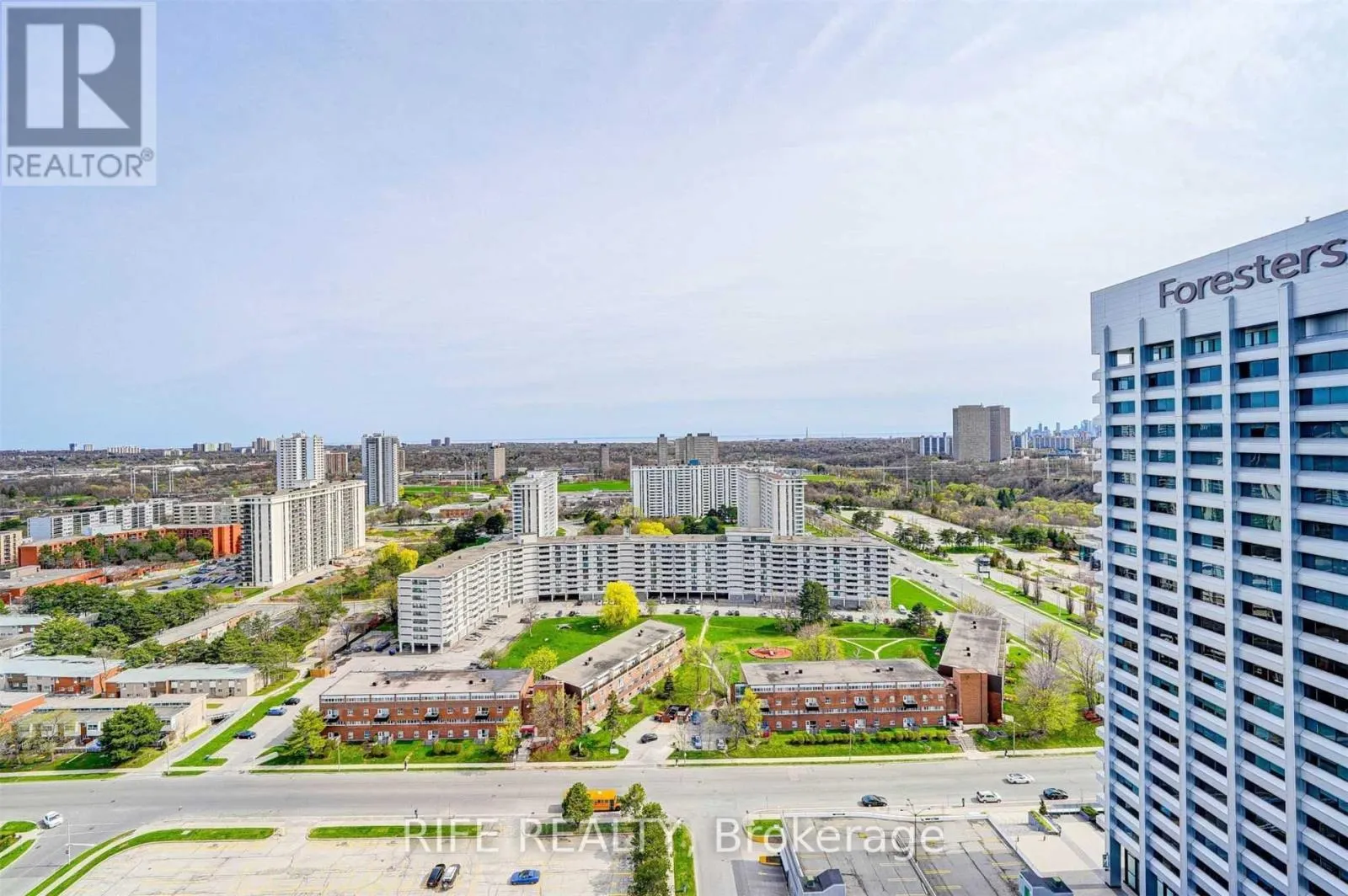 Apartment for rent: 2011 - 2 Sonic Way, Toronto, Ontario M3C 0P2