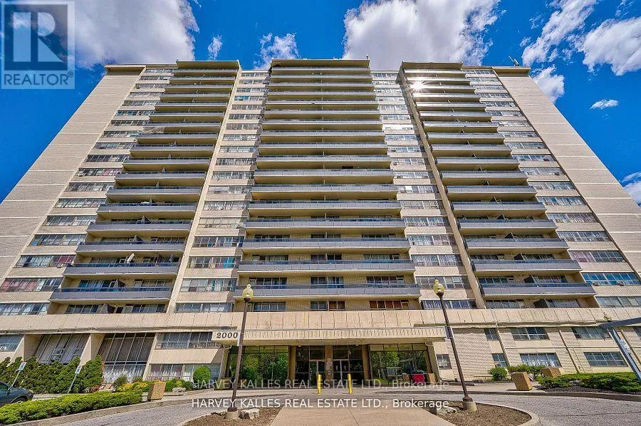 Other for rent: 2011 - 2000 Sheppard Avenue W, Toronto, Ontario M3N 1A2