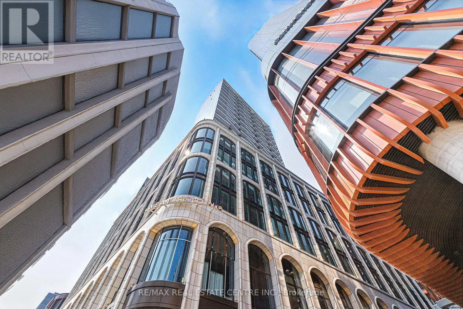 Apartment for rent: 2013 - 470 Front Street W, Toronto, Ontario M5V 0V6