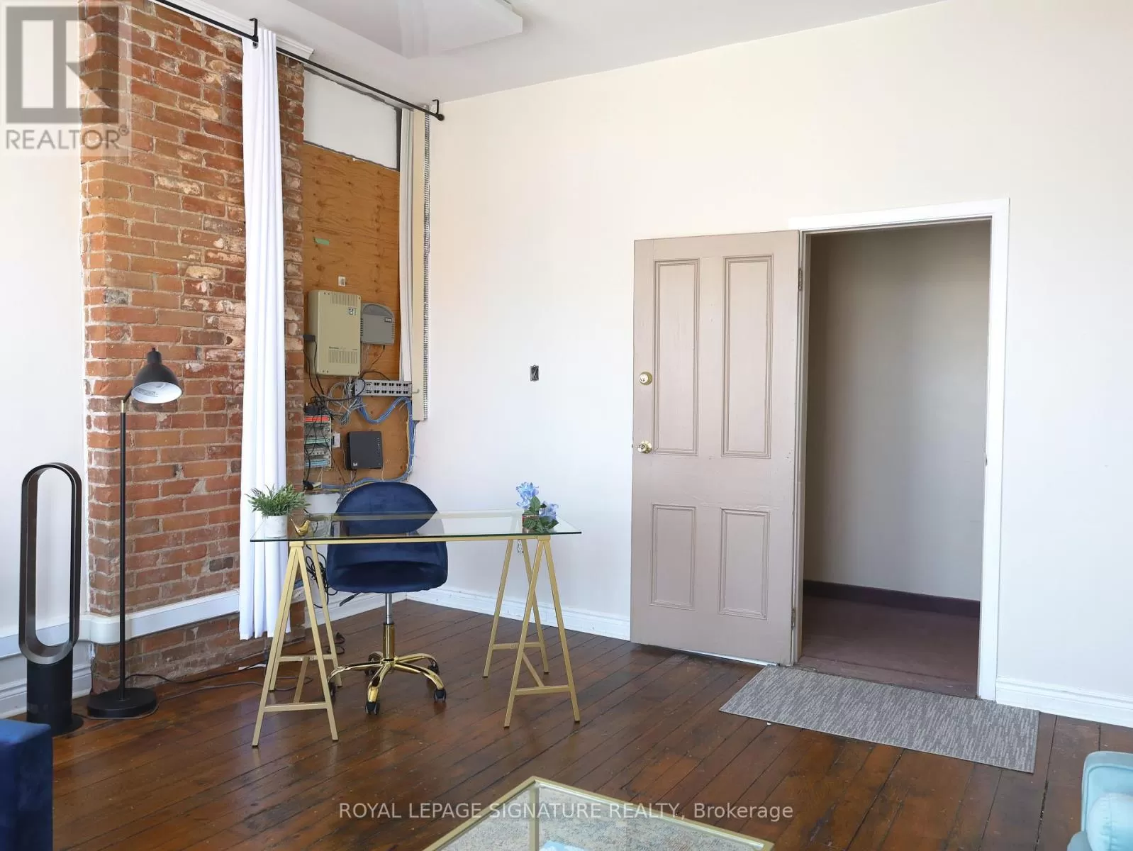 Offices for rent: 201b - 103b Old Kingston Road, Ajax, Ontario L1T 3A6