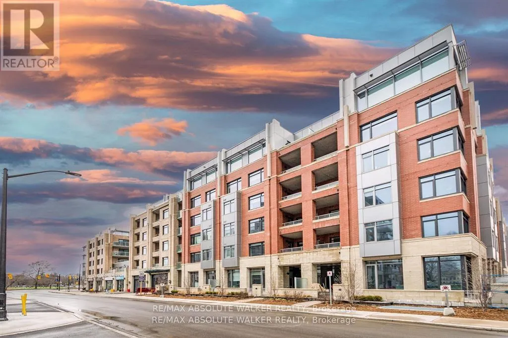 Apartment for rent: 202 - 11 Des Oblats Avenue, Ottawa, Ontario K1S 5V9