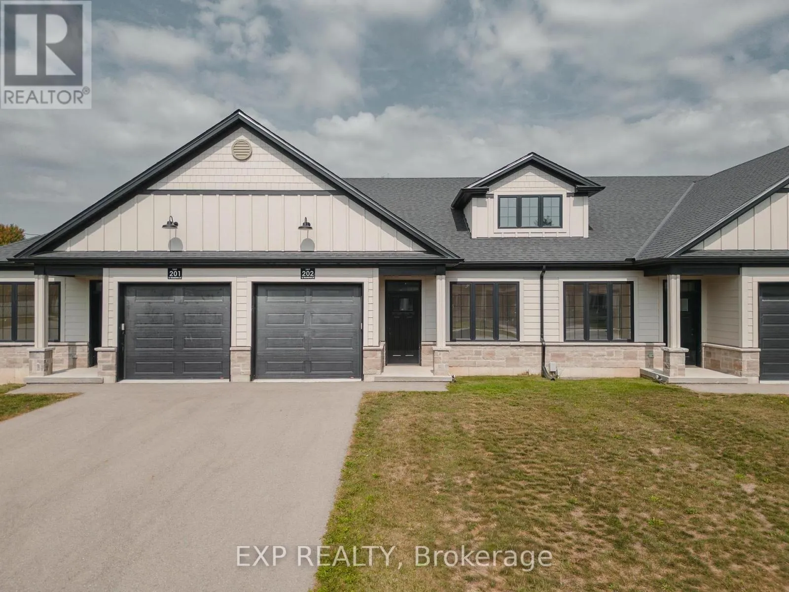 Row / Townhouse for rent: 202 - 12 Washington Street, Norwich, Ontario N0J 1P0