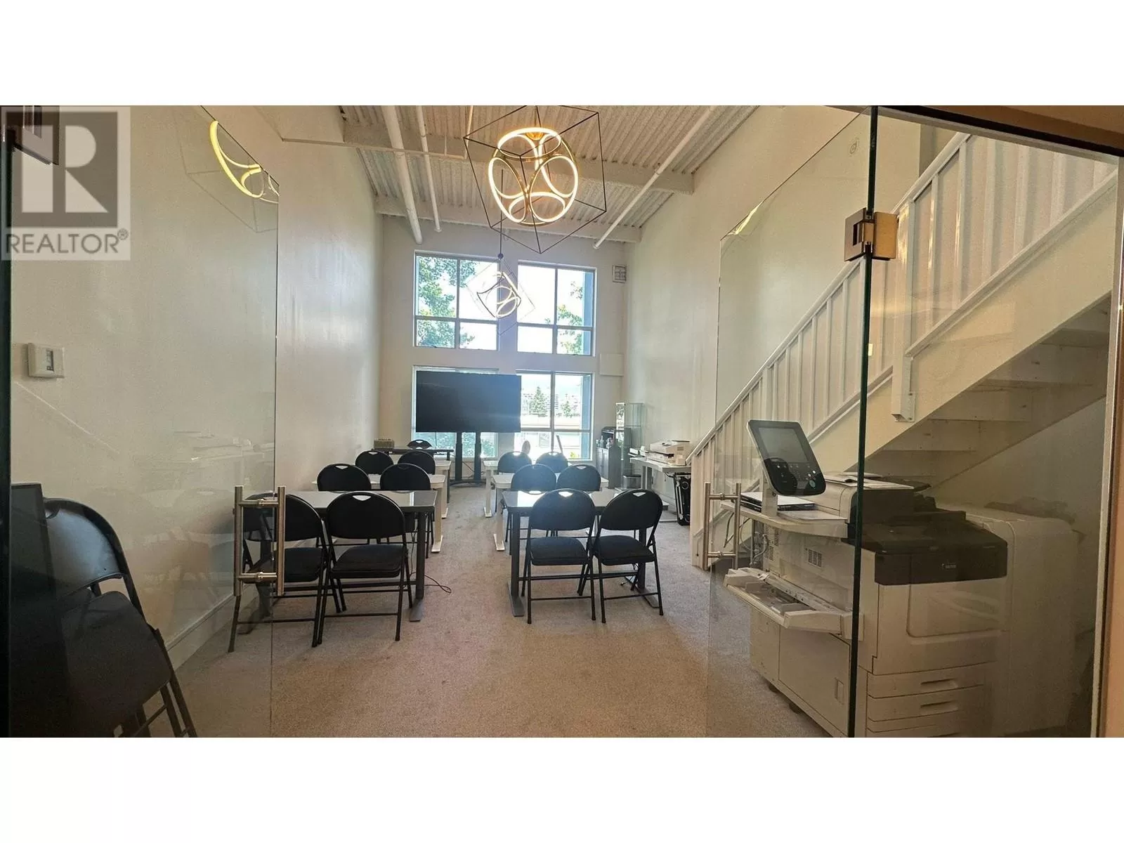 202 338 W 8th Avenue, Vancouver, British Columbia V5Y 3X2