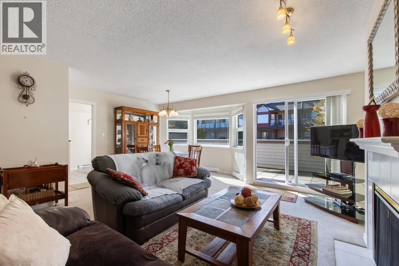 Apartment for rent: 202 4885 53 Street, Delta, British Columbia V4K 2Z3