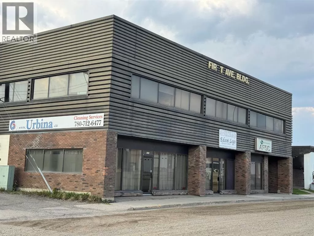 202, 4924 1 Avenue, Edson, Alberta T7E 1S9