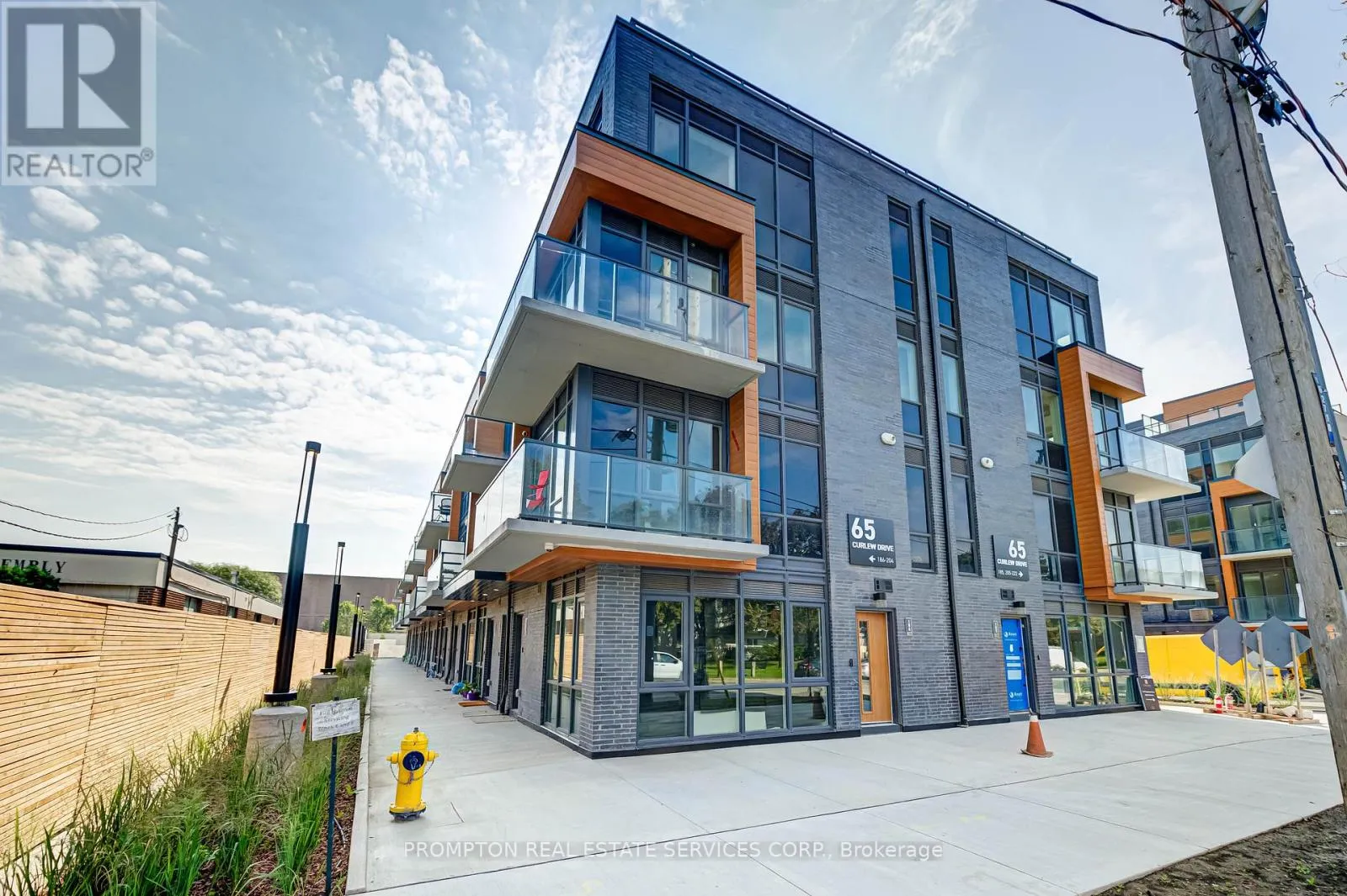 Row / Townhouse for rent: 202 - 65 Curlew Drive, Toronto, Ontario M3A 0B5