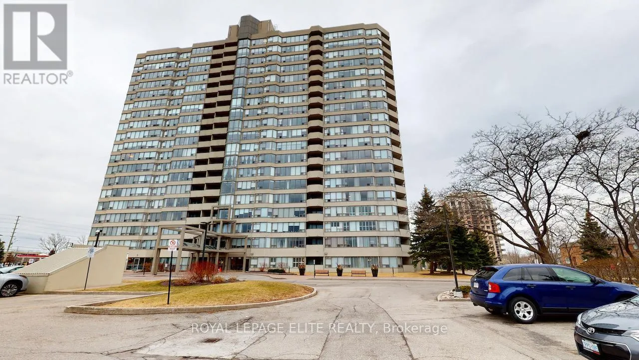 Apartment for rent: 202 - 700 Constellation Drive, Mississauga, Ontario L5R 3G8