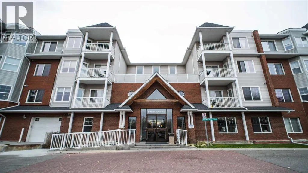 Apartment for rent: 202, 8 Prestwick Pond Terrace Se, Calgary, Alberta T2Z 4P3