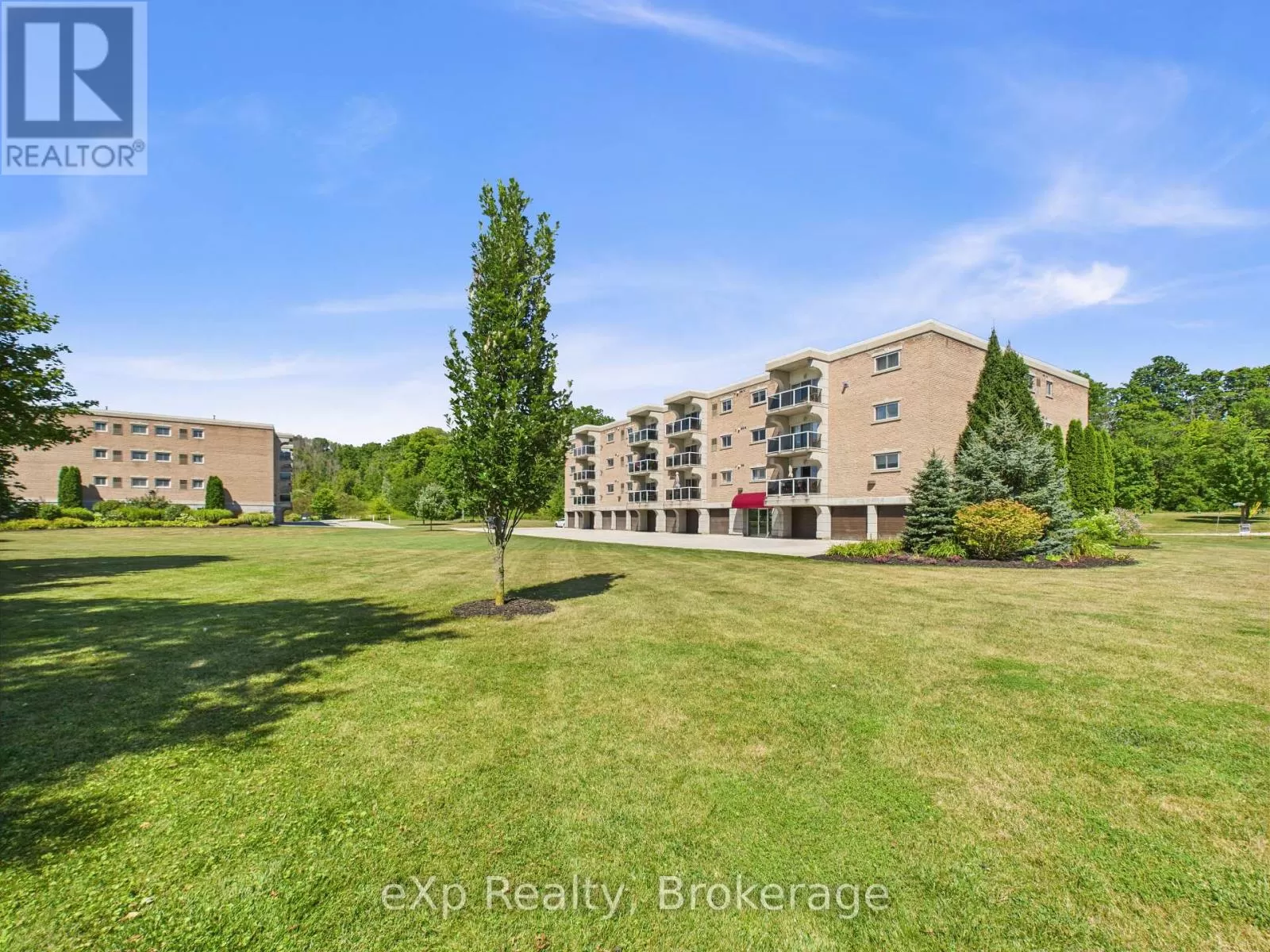 Apartment for rent: 202 - 85 William Street N, Brockton, Ontario N0G 2V0