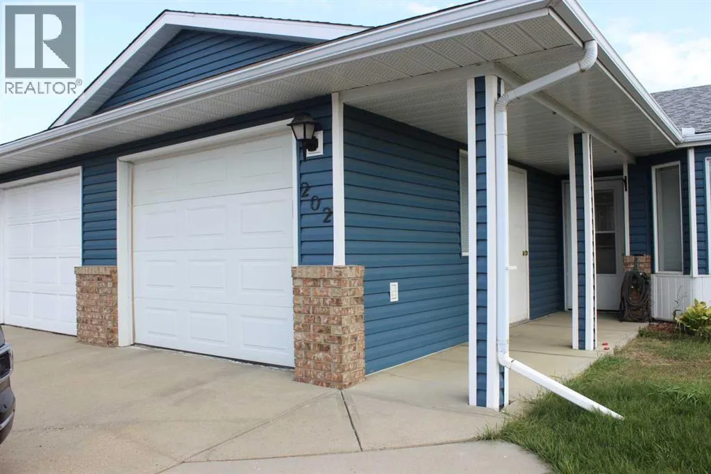 Row / Townhouse for rent: 202 Ebert Close, Red Deer, Alberta T4R 2C5