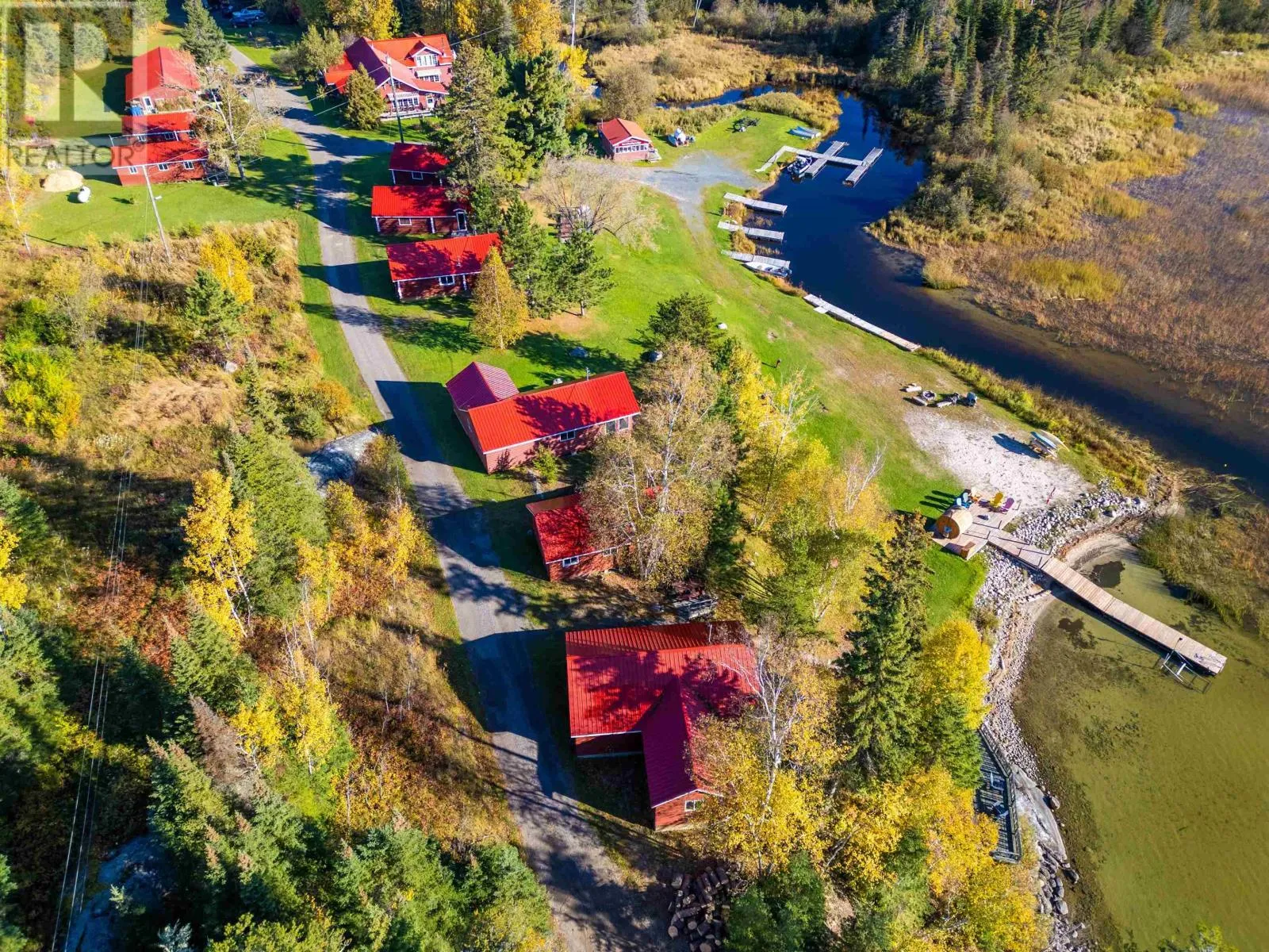 202 Lakeshore Dr, VERMILION BAY, Ontario P0V 2V0