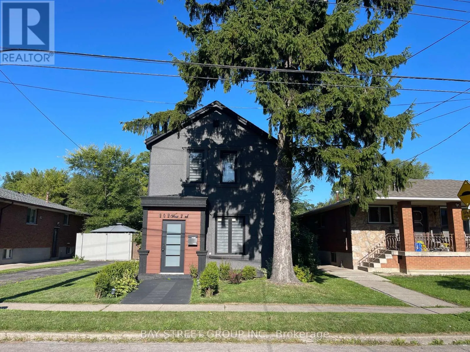 House for rent: 202 West 2nd Street, Hamilton, Ontario L9G 3G1