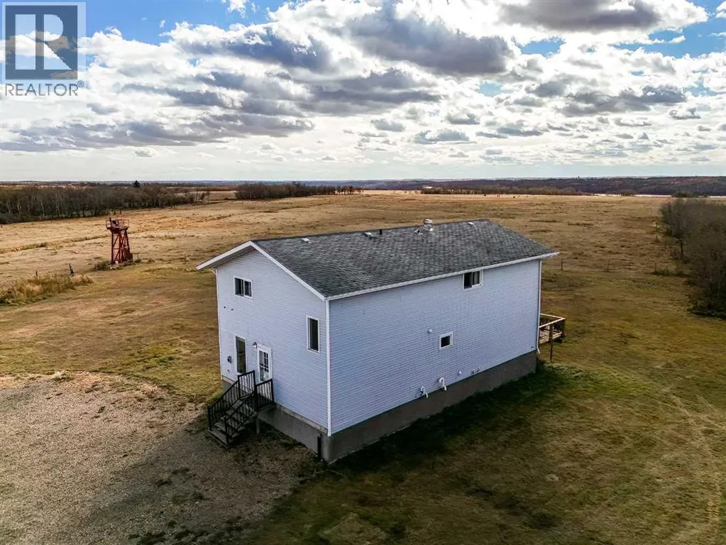 House for rent: 20203 Twp Rd 460, Rural Camrose County, Alberta T4V 5E7