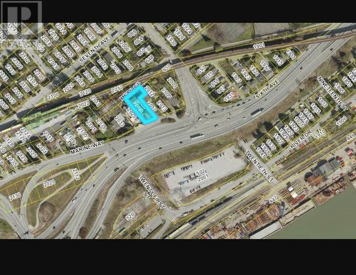 House for rent: 2021 Marine Way, New Westminster, British Columbia V3M 2H2