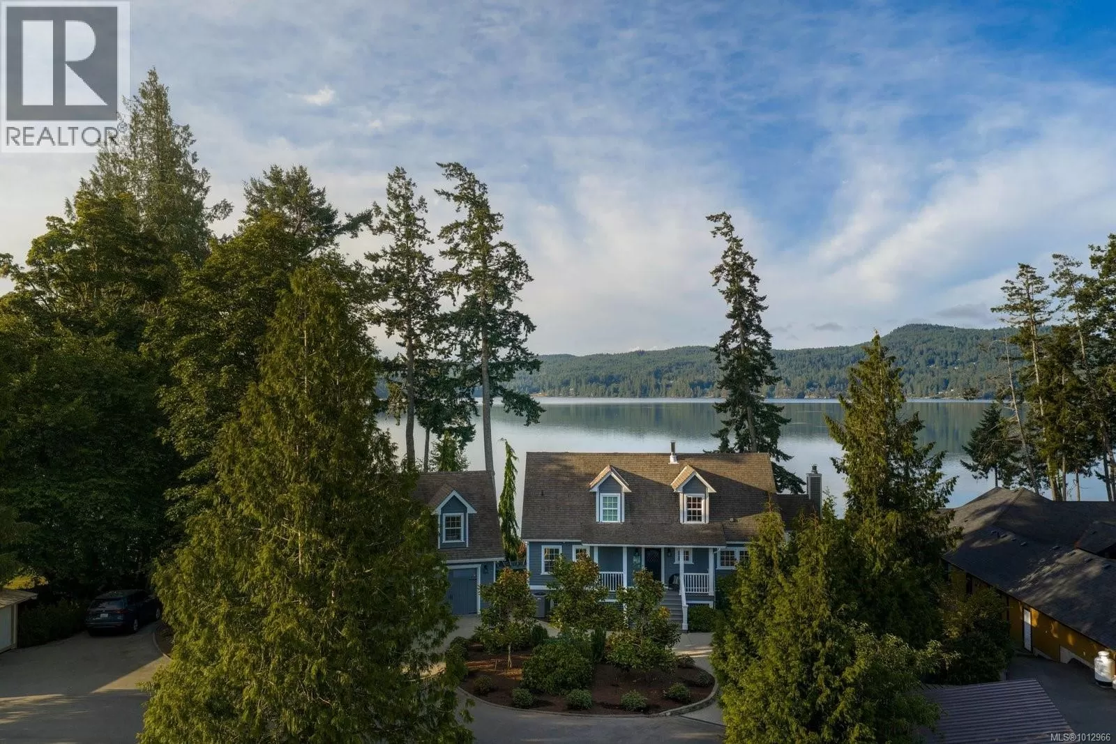 House for rent: 2021 Saseenos Rd, Sooke, British Columbia V9Z 0C4