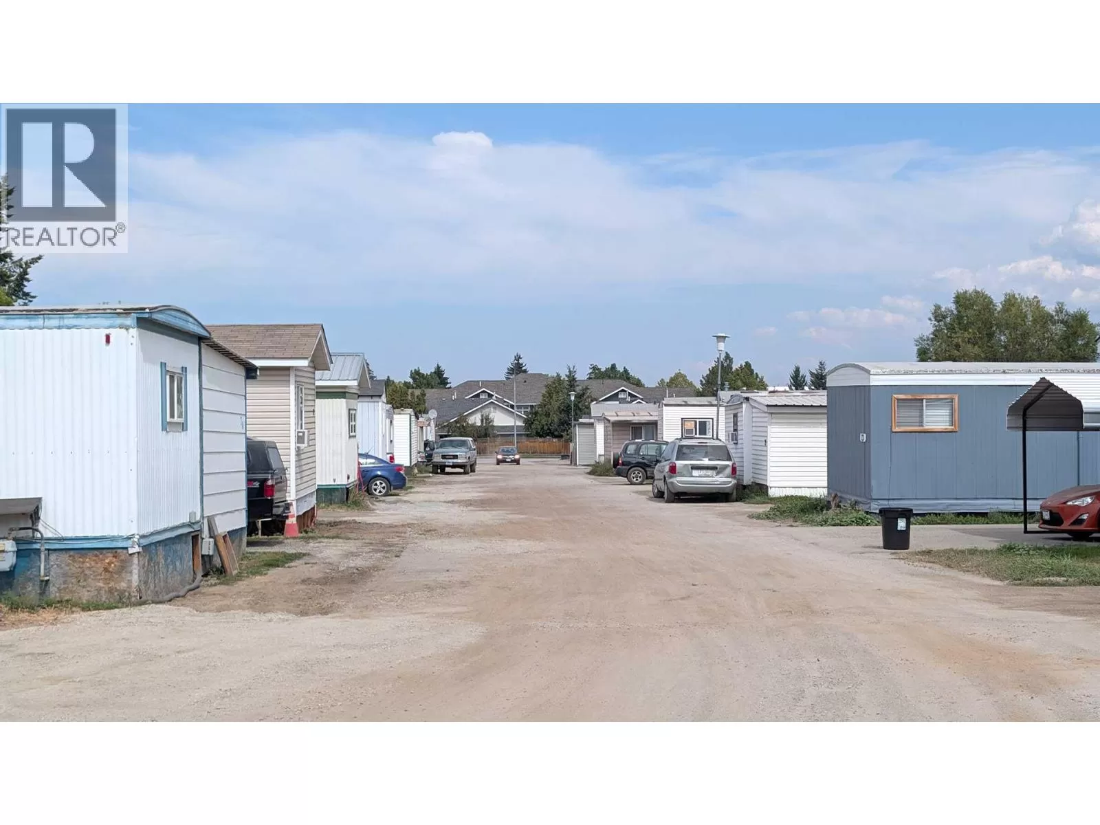 Other for rent: 2025 10th Street, Cranbrook, British Columbia V1C 4H5