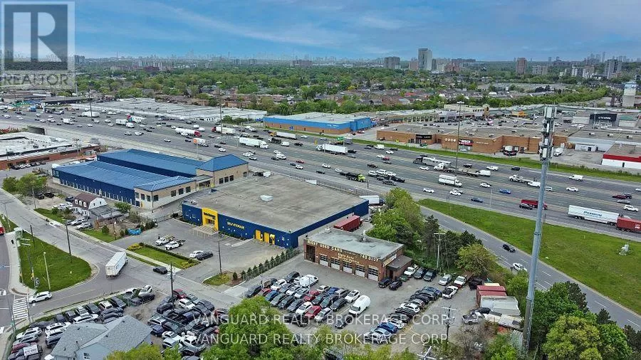 2025 Wilson Avenue, Toronto, Ontario M9M 1A9