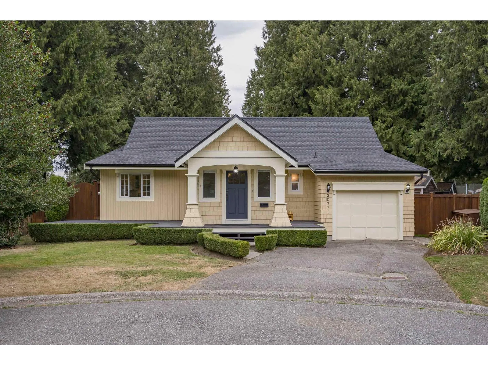 House for rent: 20271 49 Avenue, Langley, British Columbia V3A 6W9