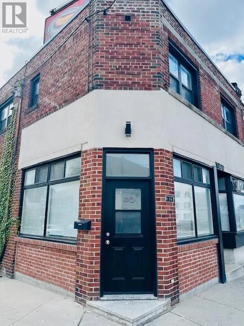 Other for rent: 2029 Eglinton Avenue W, Toronto, Ontario M6E 2K4