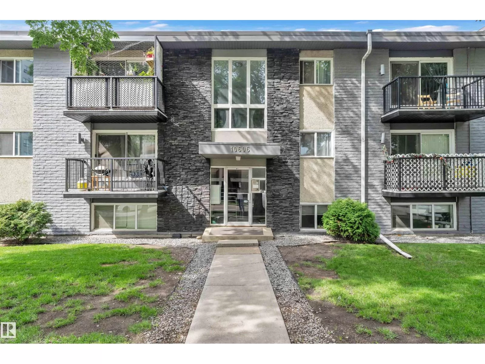 Apartment for rent: #203 10606 123 St Nw, Edmonton, Alberta T5N 1P2