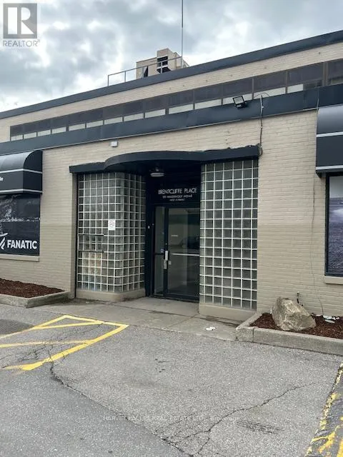 Offices for rent: 203 - 109 Vanderhoof Avenue, Toronto, Ontario M4G 2H7