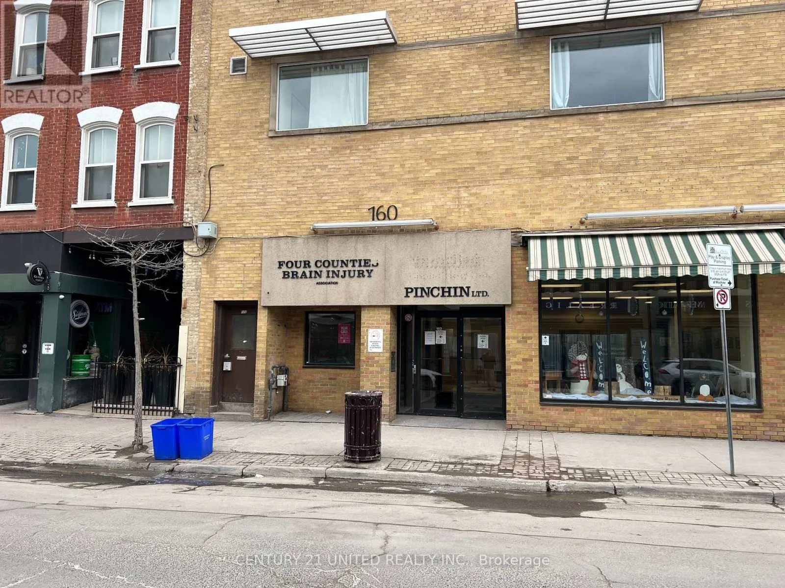 Offices for rent: 203 - 160 Charlotte Street, Peterborough, Ontario K9J 2T8