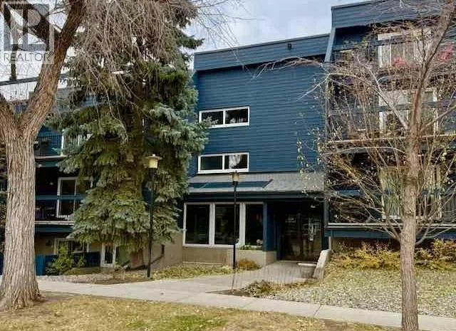 Apartment for rent: 203, 234 5 Avenue Ne, Calgary, Alberta T2E 0K6