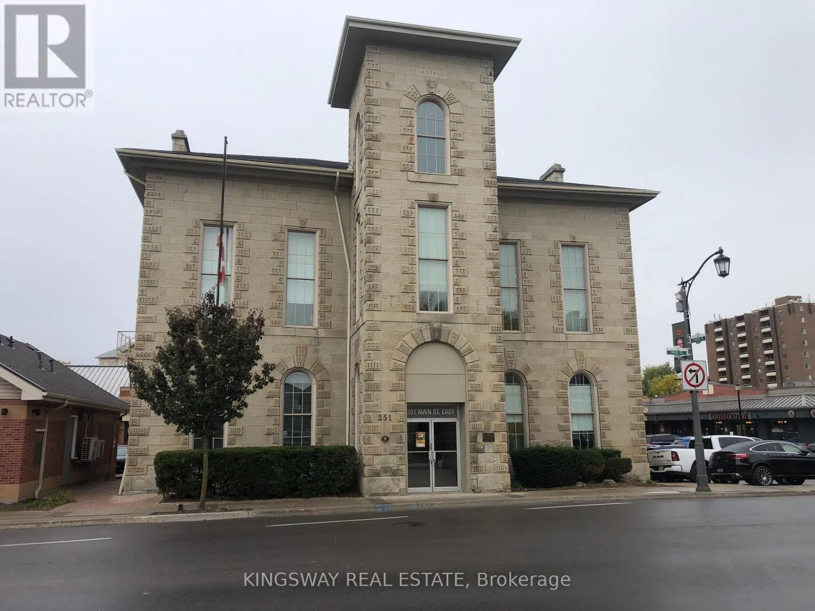 Offices for rent: 203 - 251 Main Street, Milton, Ontario L9T 1P1