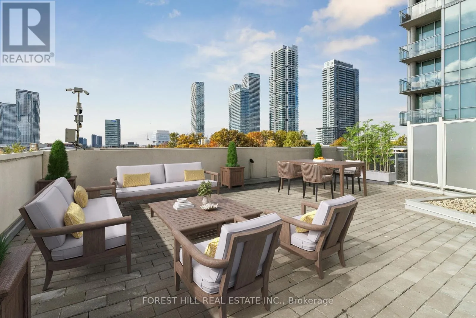 Apartment for rent: 203 - 2916 Highway 7 Road, Vaughan, Ontario L4K 0K6